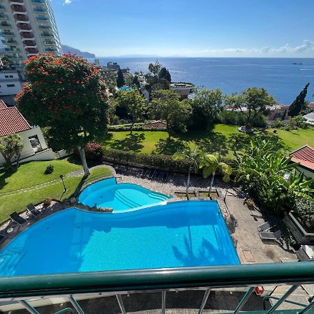 Apartament Luxury Oceanfront At Reid'S Gardens Funchal  Zewnętrze zdjęcie