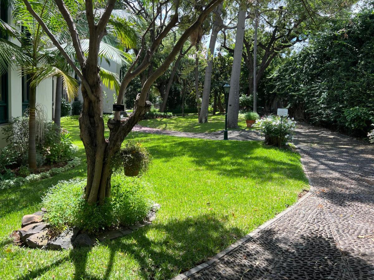 Apartament Luxury Oceanfront At Reid'S Gardens Funchal  Zewnętrze zdjęcie