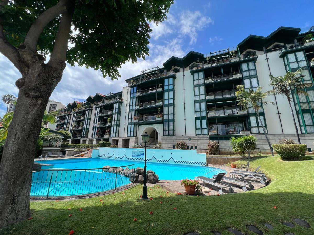 Apartament Luxury Oceanfront At Reid'S Gardens Funchal  Zewnętrze zdjęcie